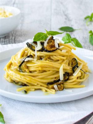  Spaghetti alla Nerano!  Een verbluffend eenvoudig gerecht met een romige saus en de frisheid van courgette